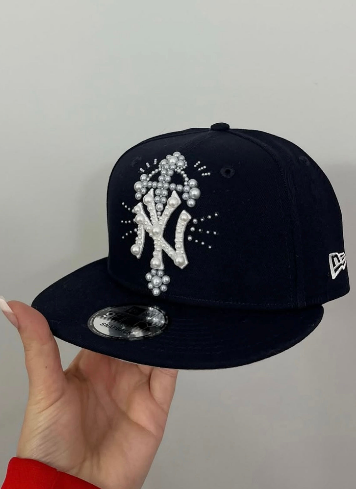 Customizable Gem Hat