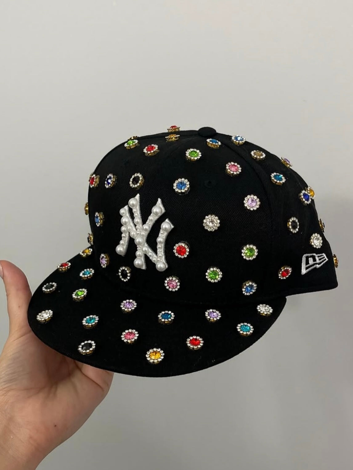 Customizable Gem Hat